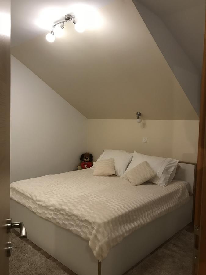 Apartman Mig Solin Exteriér fotografie