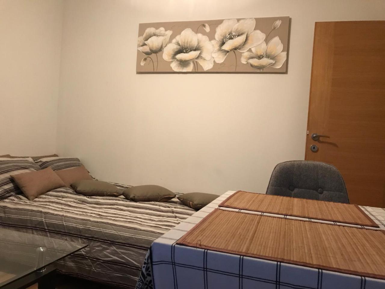 Apartman Mig Solin Exteriér fotografie